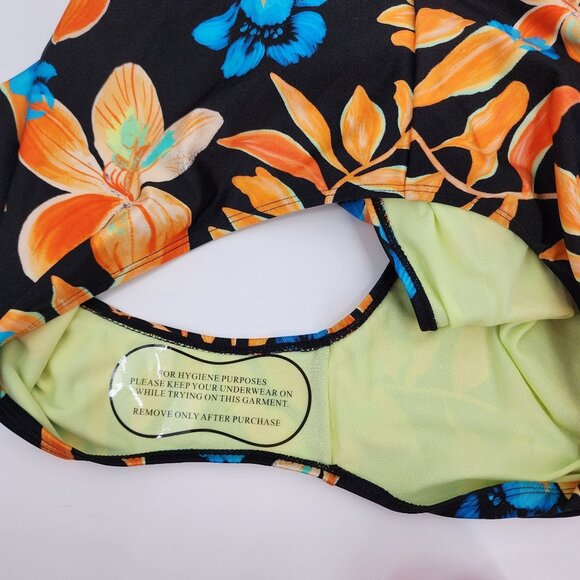 River Island Size 18 Plus Floral One Piece Swimsuit Keyhole Front NWOT - Picture 9 of 9